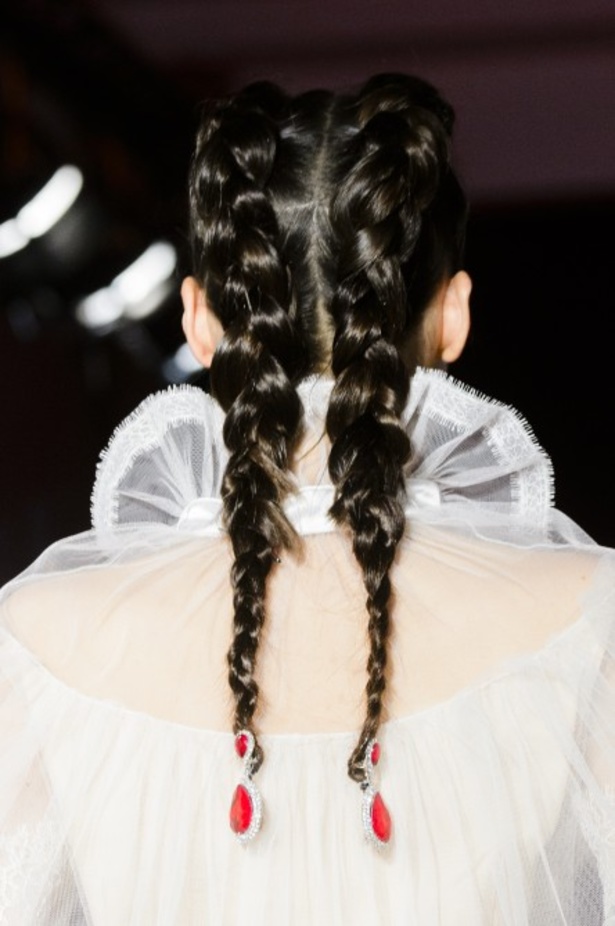 عرض أزياء Alexis Mabille لربيع 2018