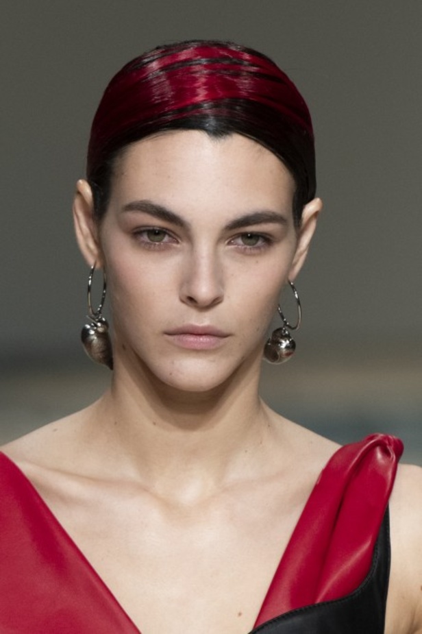 مجموعة ألكسندر ماكوين لخريف وشتاء 2020-2021