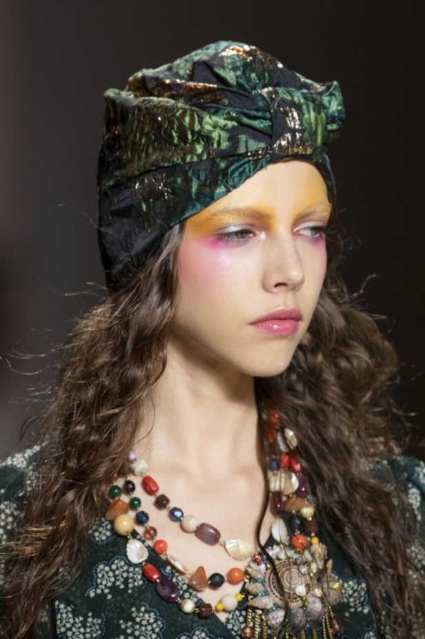 مجموعة Anna Sui للألبسة الجاهزة لربيع 2019