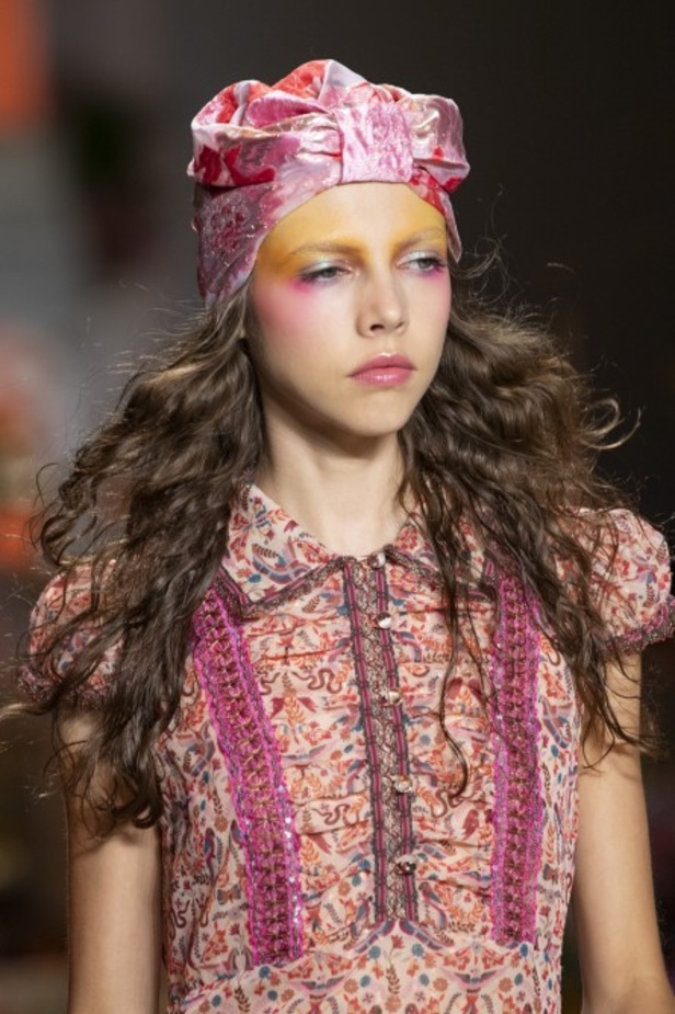 مجموعة Anna Sui للألبسة الجاهزة لربيع 2019