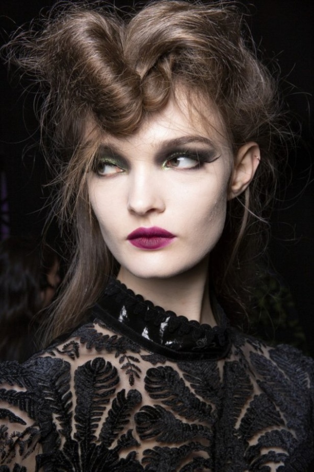 مجموعة الازياء الجاهزة من ANNA SUI  من اسبوع الموضة في نيويورك2020