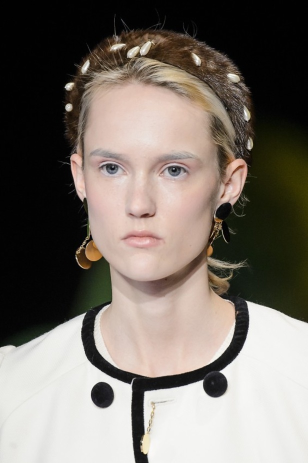 مجموعة دار "التوزارا" للألبسة الجاهزة لخريف و شتاء 2017