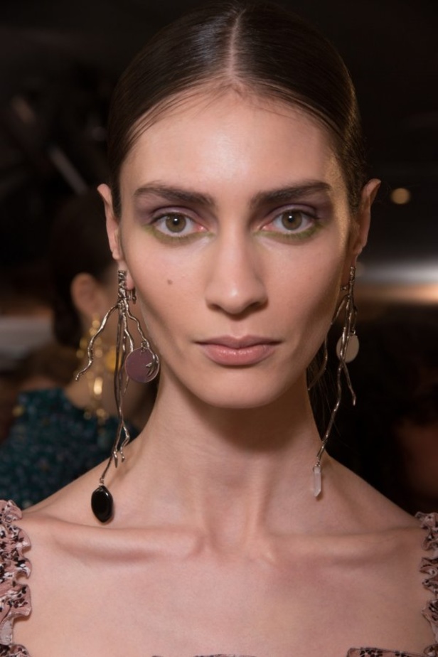 عرض ازياء ألتوزارا لخريف وشتاء 2018