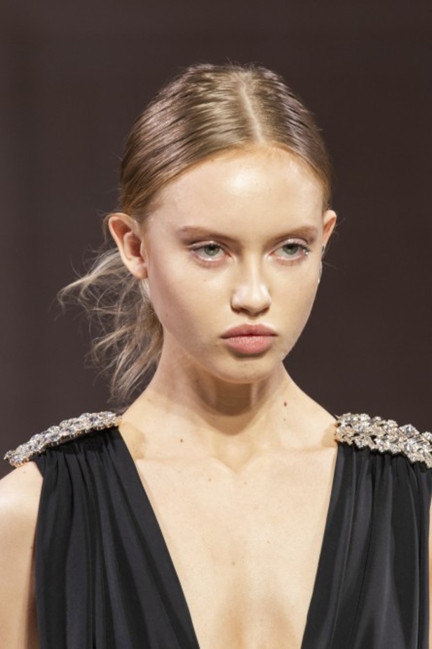 مجموعة أزارو لموسم ربيع وصيف 2020 للهوت كوتور