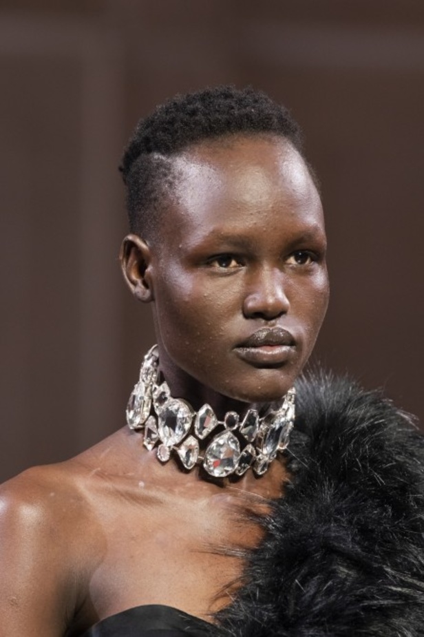 مجموعة أزارو لموسم ربيع وصيف 2020 للهوت كوتور