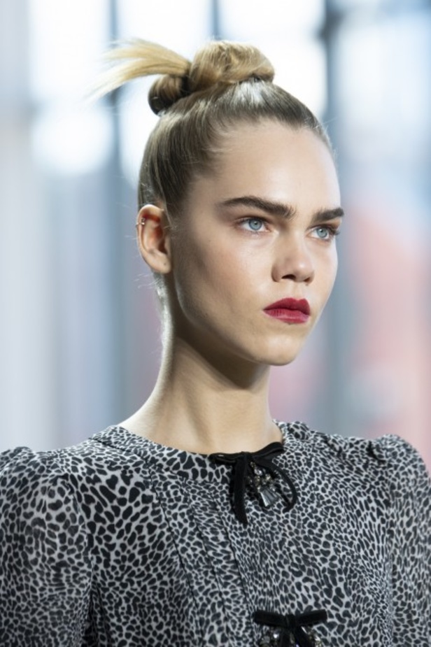 عرض ازياء BADGLEY MISCHKA في اسبوع الموضة في نيويورك 2020 لموسم الخريف والشتاء