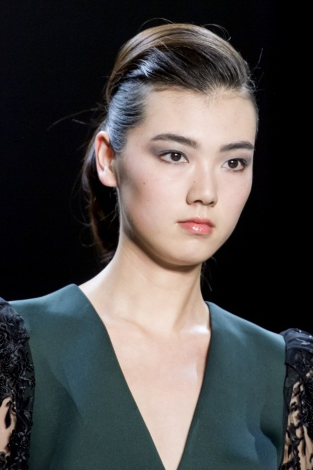 مجموعة Badgley Mischka للألبسة الجاهزة لموسم خريف 2019