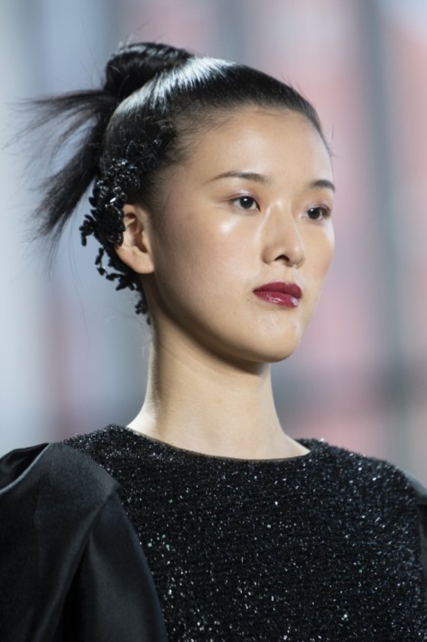 عرض ازياء BADGLEY MISCHKA في اسبوع الموضة في نيويورك 2020 لموسم الخريف والشتاء