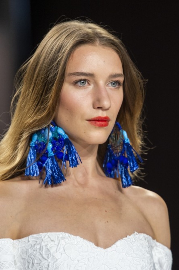 اسبوع الموضة في نيويورك 2019 عرض مجموعة  badgley mischka ربيع وصيف 2020