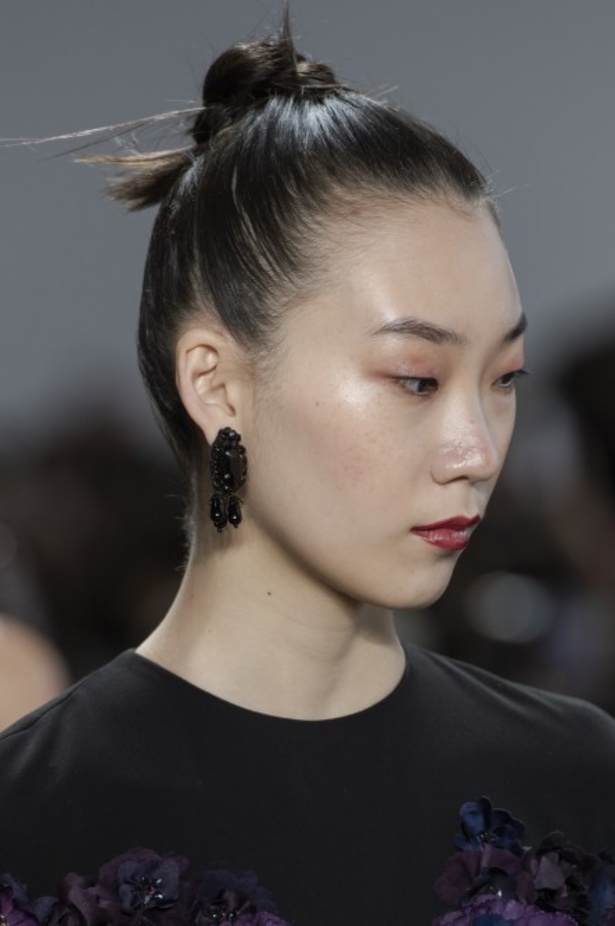 عرض ازياء BADGLEY MISCHKA في اسبوع الموضة في نيويورك 2020 لموسم الخريف والشتاء