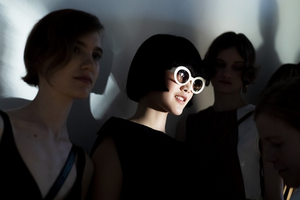 اسبوع الموضة في ميلان 2019 احذية TODS الفاخرة لربيع وصيف 2020