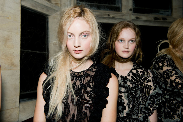 Rocha Simone: لمسة من الفن والإبداع..