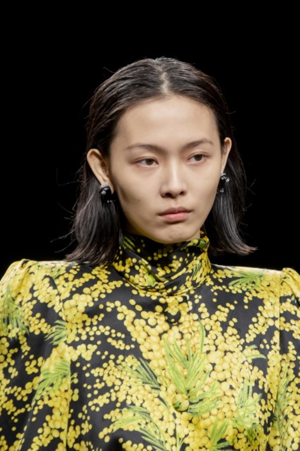 عرض ازياء Balenciaga لخريف وشتاء 2020-2021