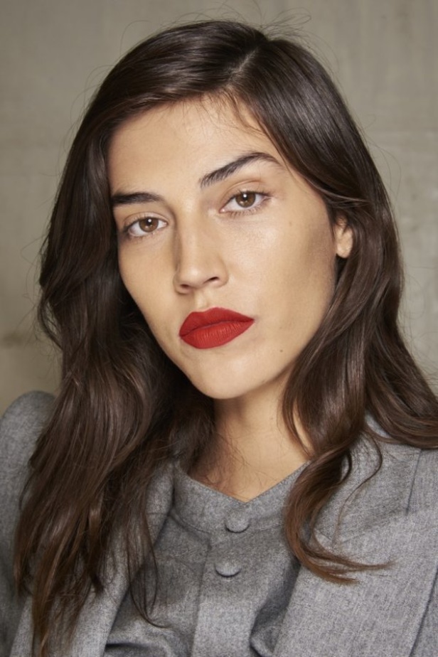 عرض ازياء مجموعة Balmain ربيع وصيف 2021 من اسبوع الموضة في باريس