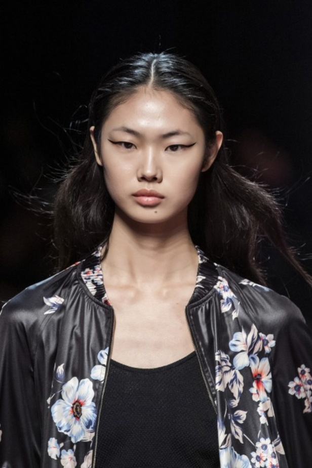 اسبوع الموضة في ميلان 2019 عرض أزياء  BLUMARINE لربيع وصيف 2020