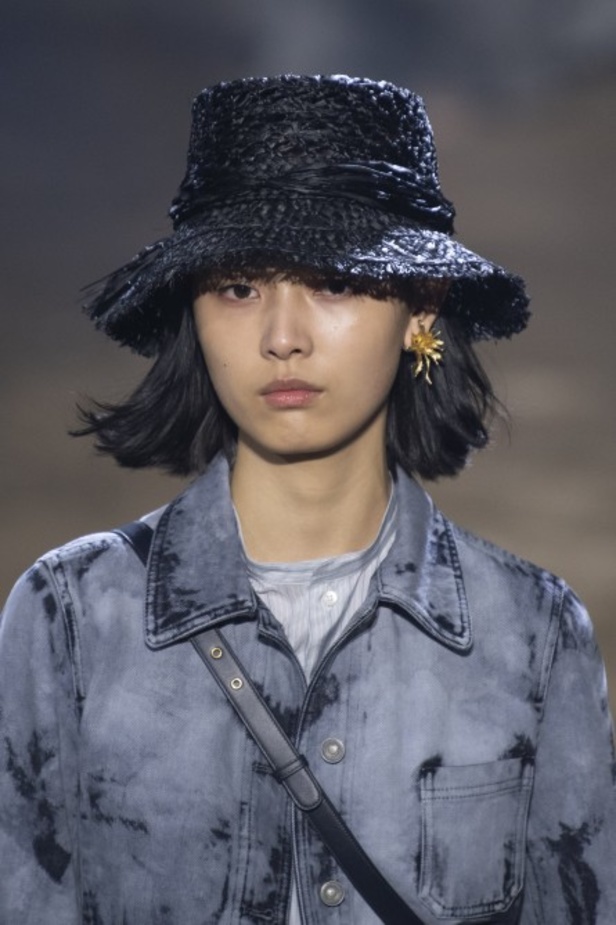 اسبوع الموضة في باريس 2019 ازياء MAISON DIOR الفاخرة لربيع وصيف 2020