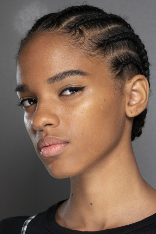 اسبوع الموضة في باريس 2019 ازياء MAISON DIOR الفاخرة لربيع وصيف 2020