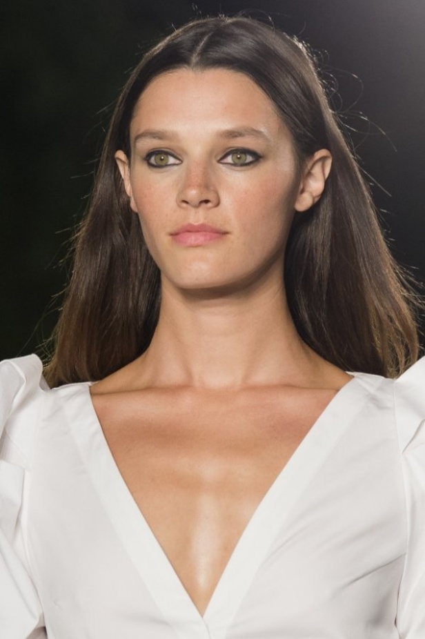 مجموعة كارولينا هيريرا لموسم ربيع وصيف 2018