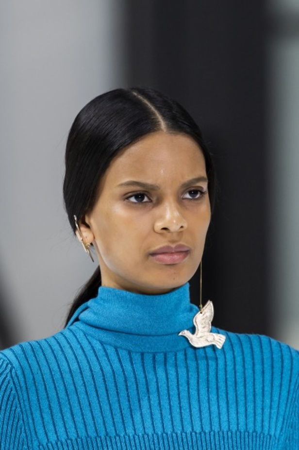 فساتين كارولينا هيريرا لخريف وشتاء 2020-2021 من اسبوع الموضة في نيويورك