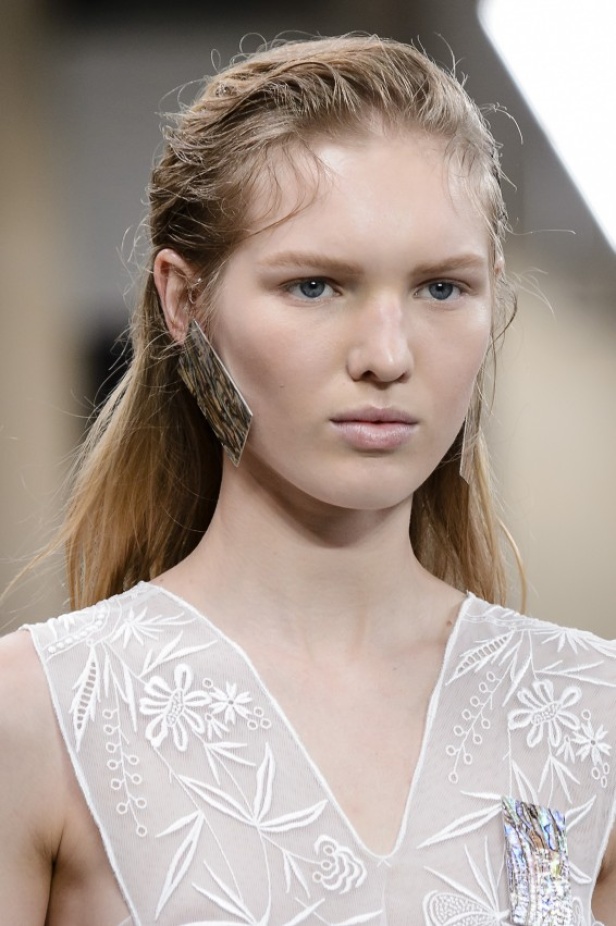 مجموعة كريستوفر كاين للألبسة الجاهزة لخريف و شتاء 2017