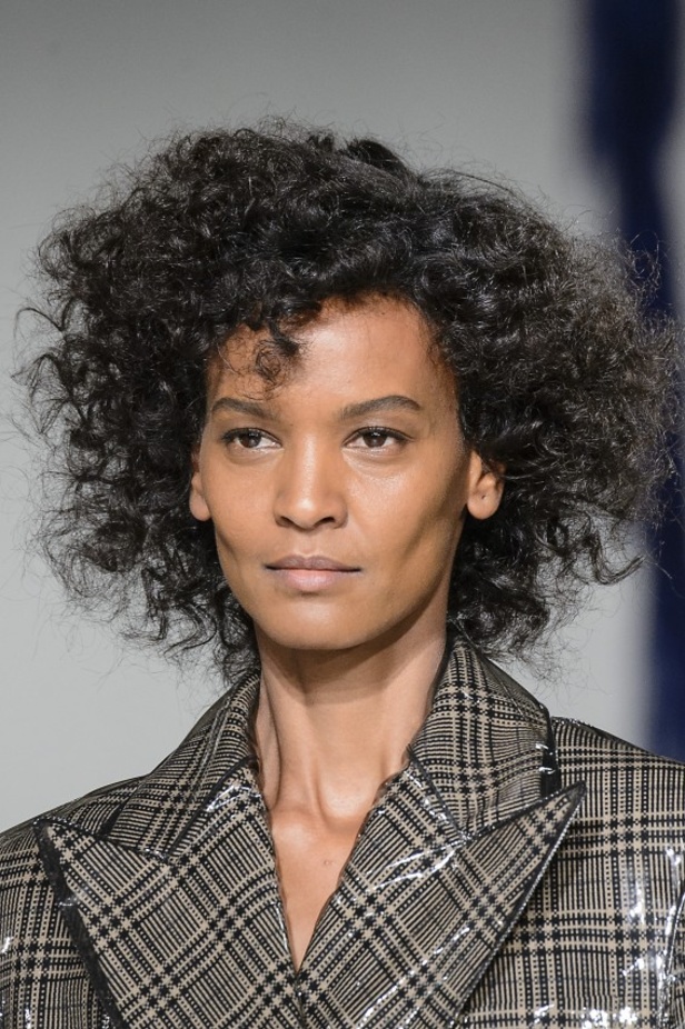 مجموعة Calvin Klein للأزياء الجاهزة لخريف ٢٠١٧!