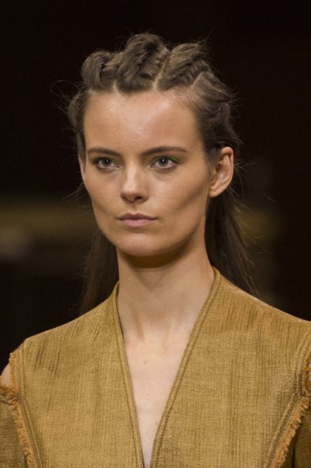 مجموعة Christian Siriano للألبسة الجاهزة لربيع 2019