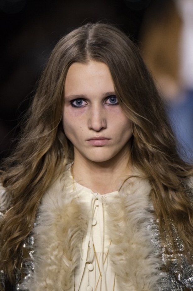 اسبوع الموضة في باريس 2019 أزياء  CELINE الفاخرة لربيع وصيف 2020