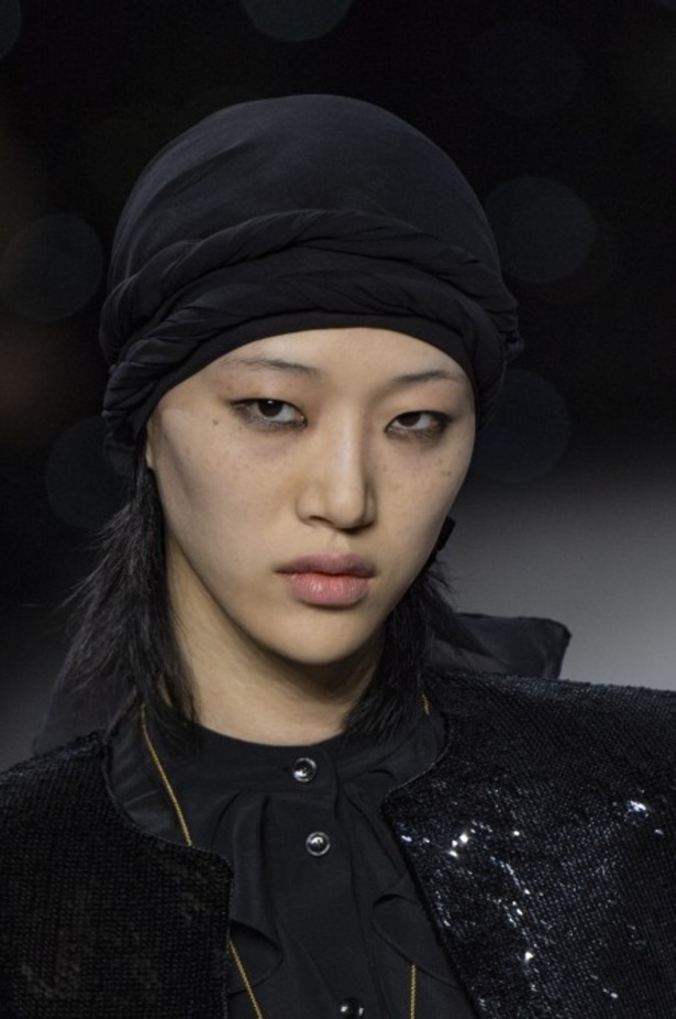 اسبوع الموضة في باريس 2019 أزياء  CELINE الفاخرة لربيع وصيف 2020