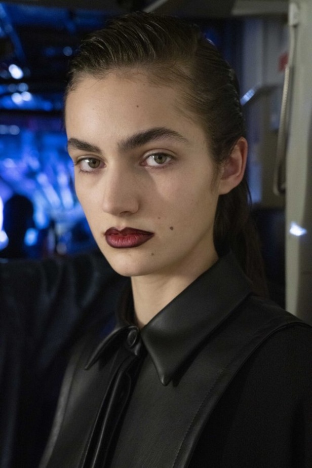 مجموعة Chalayan  للألبسة الجاهزة لخريف 2019