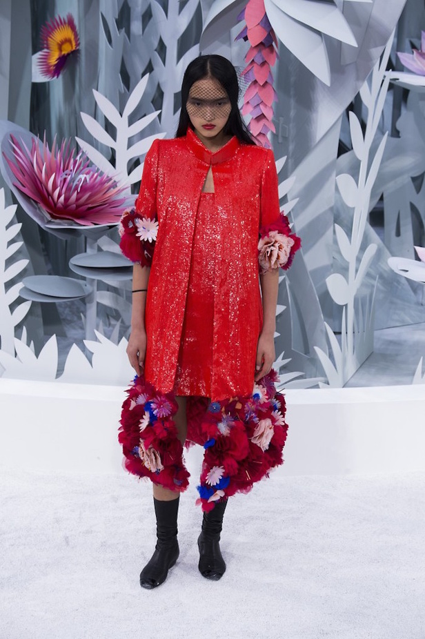 مجموعة تفيض أنوثة وحيوية من شانيل