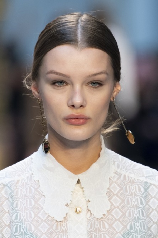 مجموعة كلوي Chloe لخريف وشتاء 2020-2021 خلال اسبوع الموضة في باريس