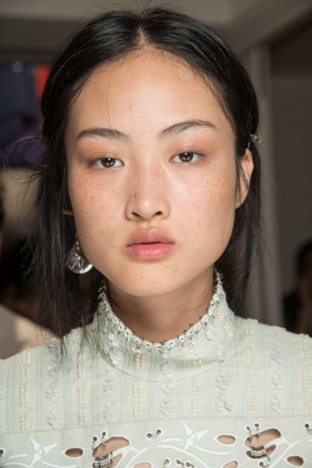 عرض كلوي لربيع وصيف 2018 في اسبوع الموضة بباريس