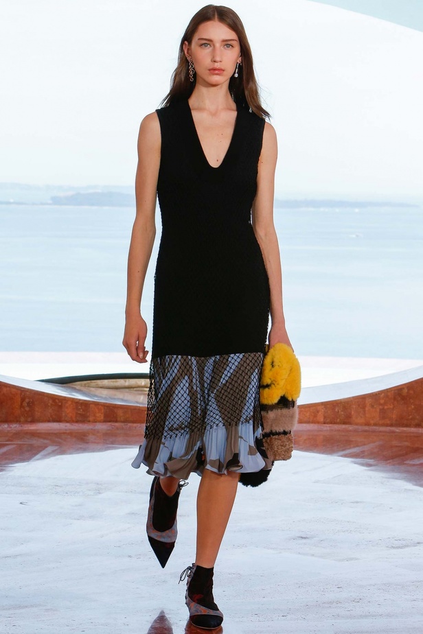 مجموعة خيالية من Dior Cruise لموسم 2016 