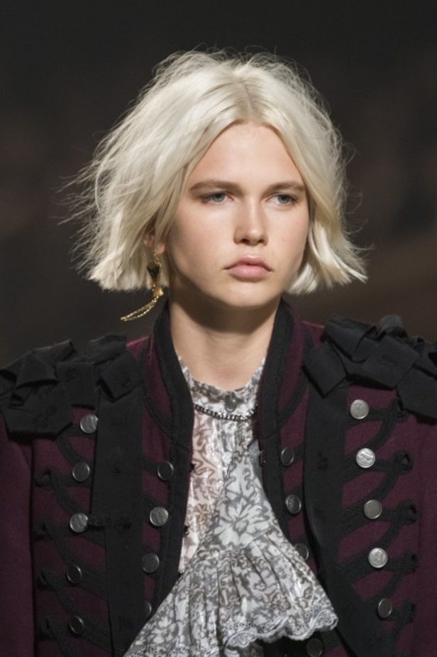 عرض ازياء كوتش لموسم ربيع وصيف 2019