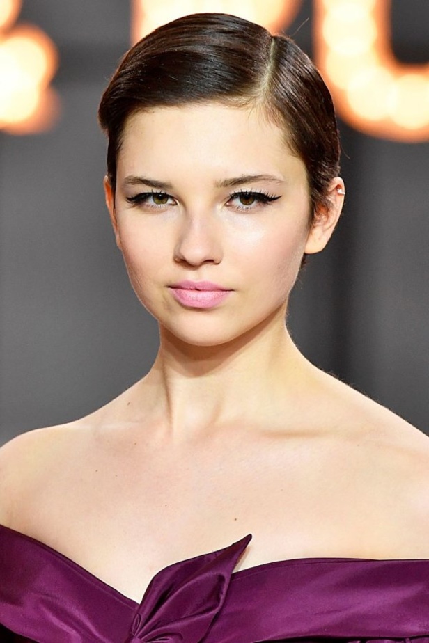 مجموعة رالف أند روسو للهوت كوتور لموسم ربيع وصيف 2019