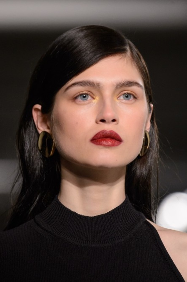 عرض أزياء Cushnie et Ochs لخريف وشتاء 2018 !