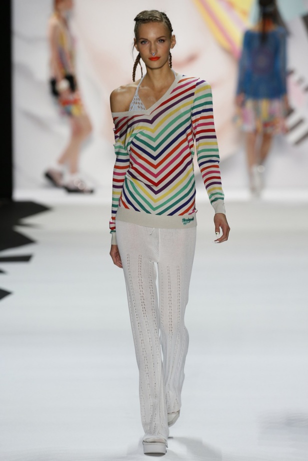 الصيف القادم صاخب مع Desigual