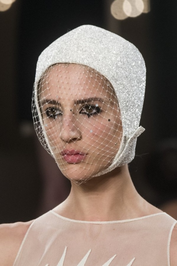 عرض أزياء Christian Dior للهوت كوتور لربيع وصيف 2019 !