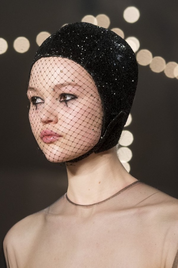 عرض أزياء Christian Dior للهوت كوتور لربيع وصيف 2019 !