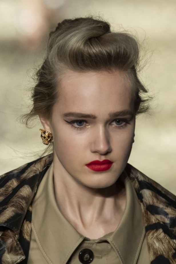 اسبوع الموضة في باريس 2019 ازياء MAISON DIOR الفاخرة لربيع وصيف 2020