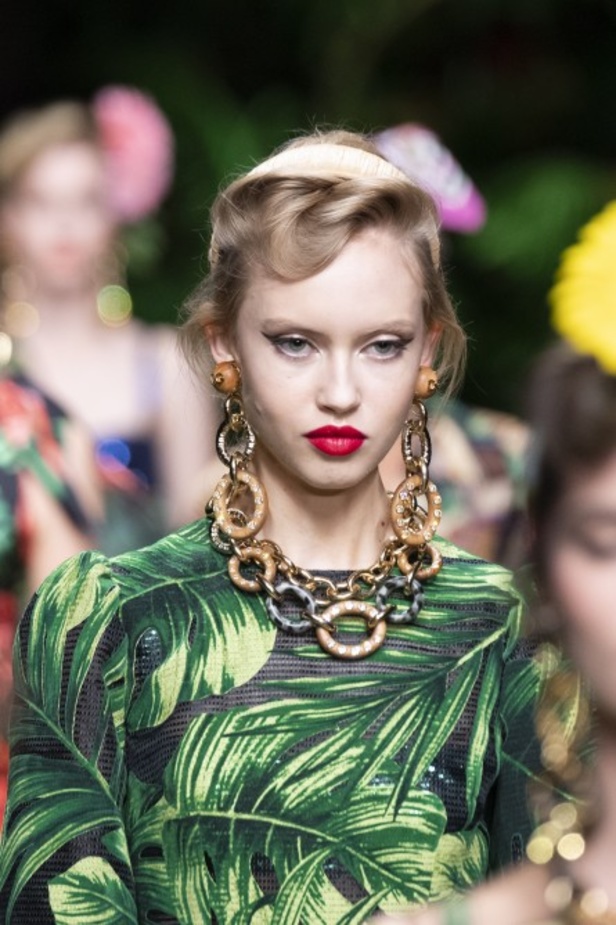 اسبوع الموضة في باريس 2019 ازياء MAISON DIOR الفاخرة لربيع وصيف 2020