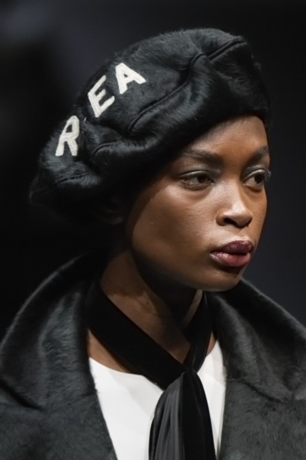 مجموعة امبريو أرماني  EMPORIO ARMANI لخريف وشتاء 2020-2021