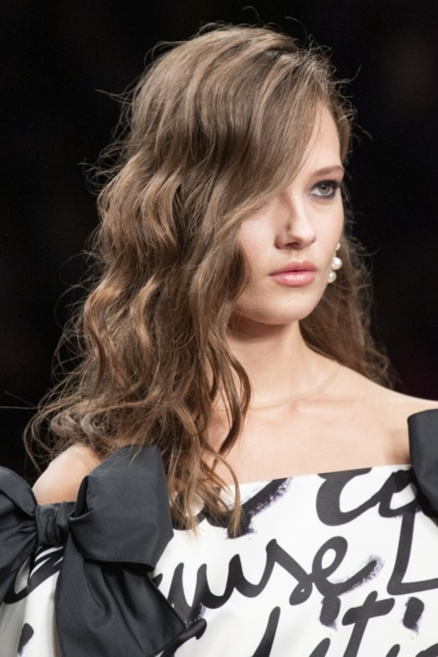 سافري الى عالم الرحلات البحرية مع مجموعة Elisabetta Franchi لربيع وصيف 2020