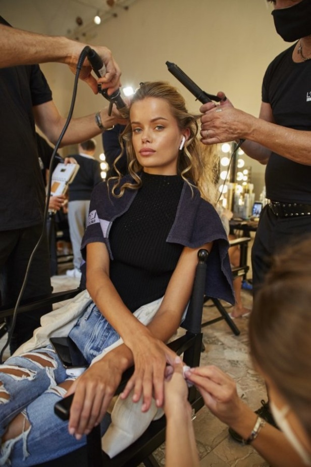 عرض ازياء Elisabetta Franchi من ميلانو لموسم ربيع وصيف 2021