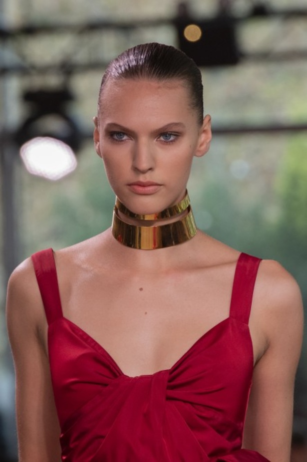 اسبوع الموضة في باريس 2019 مجموعة ايلي صعب الفاخرة لربيع وصيف 2020