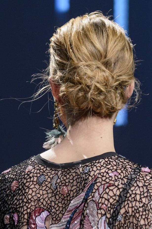 مجموعة إيلي صعب لخريف وشتاء 2017