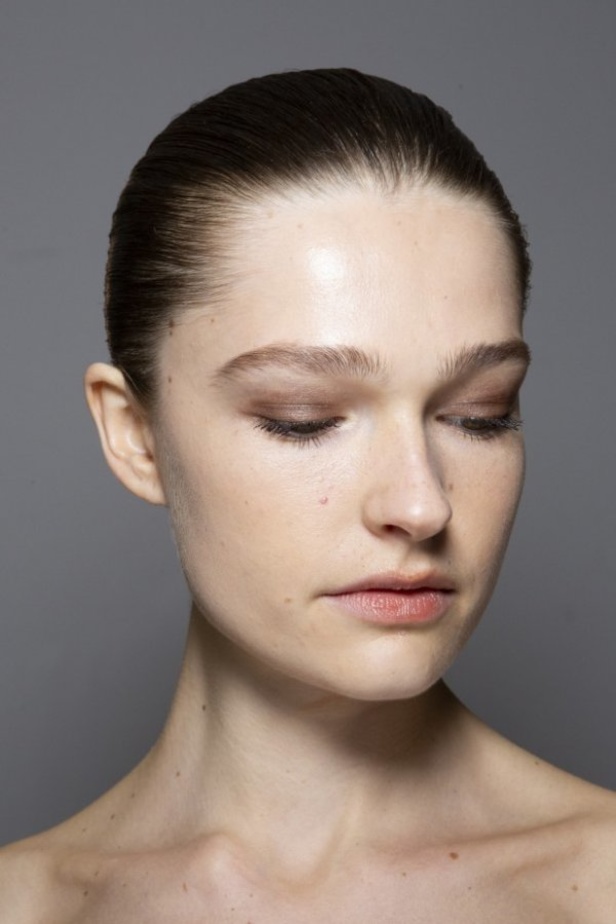 اسبوع الموضة في باريس 2019 مجموعة ايلي صعب الفاخرة لربيع وصيف 2020