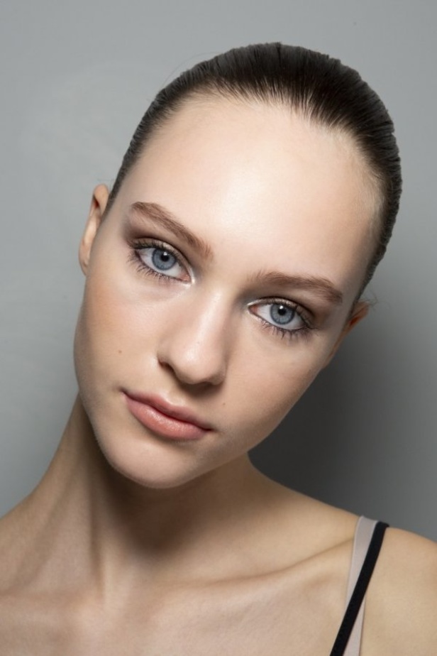 اسبوع الموضة في باريس 2019 مجموعة ايلي صعب الفاخرة لربيع وصيف 2020