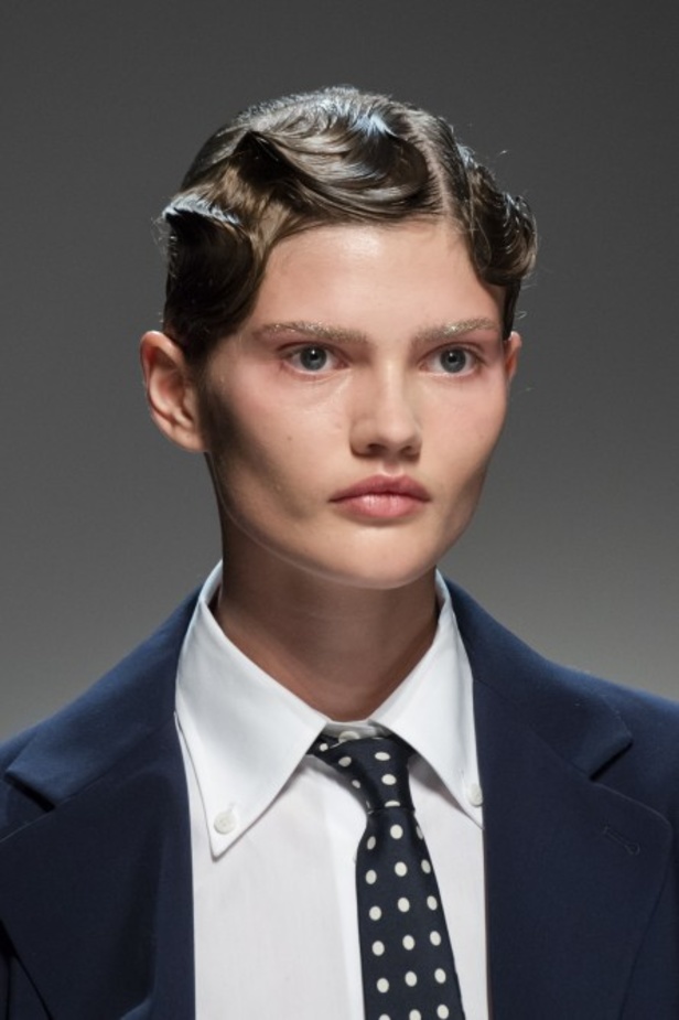 اسبوع الموضة في ميلان 2019 عرض أزياء ERMANNO SCERVINO لربيع وصيف 2020