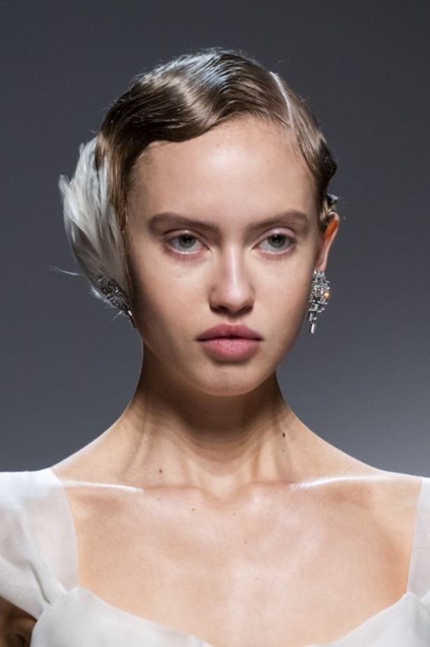 اسبوع الموضة في ميلان 2019 عرض أزياء ERMANNO SCERVINO لربيع وصيف 2020